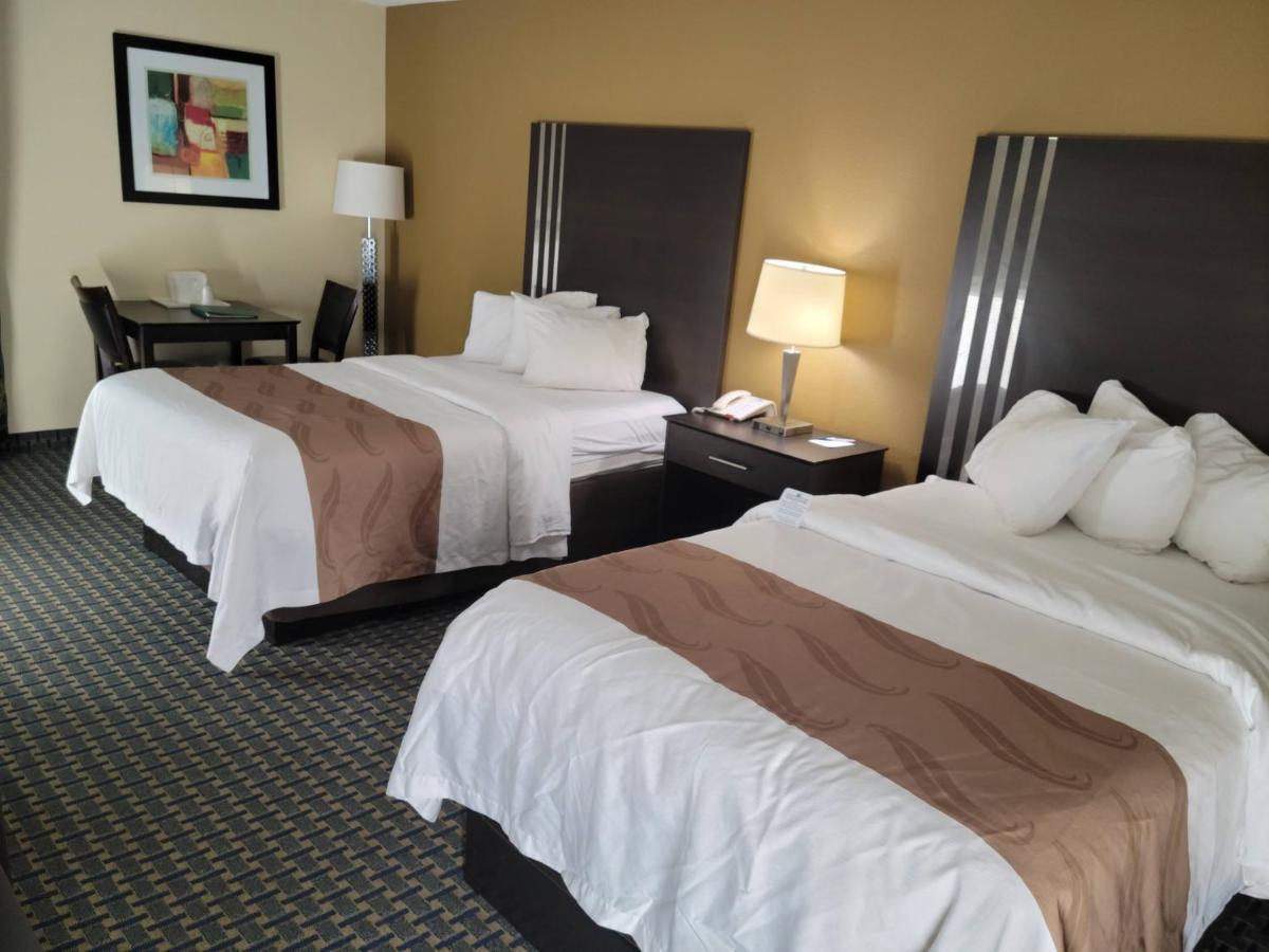 Quality Inn Terre Haute University Area Esterno foto