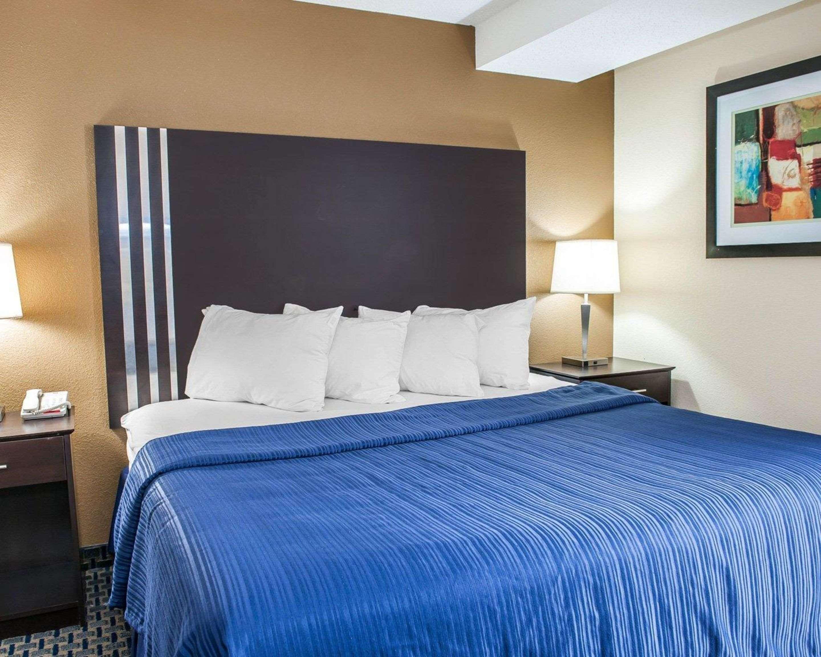 Quality Inn Terre Haute University Area Esterno foto