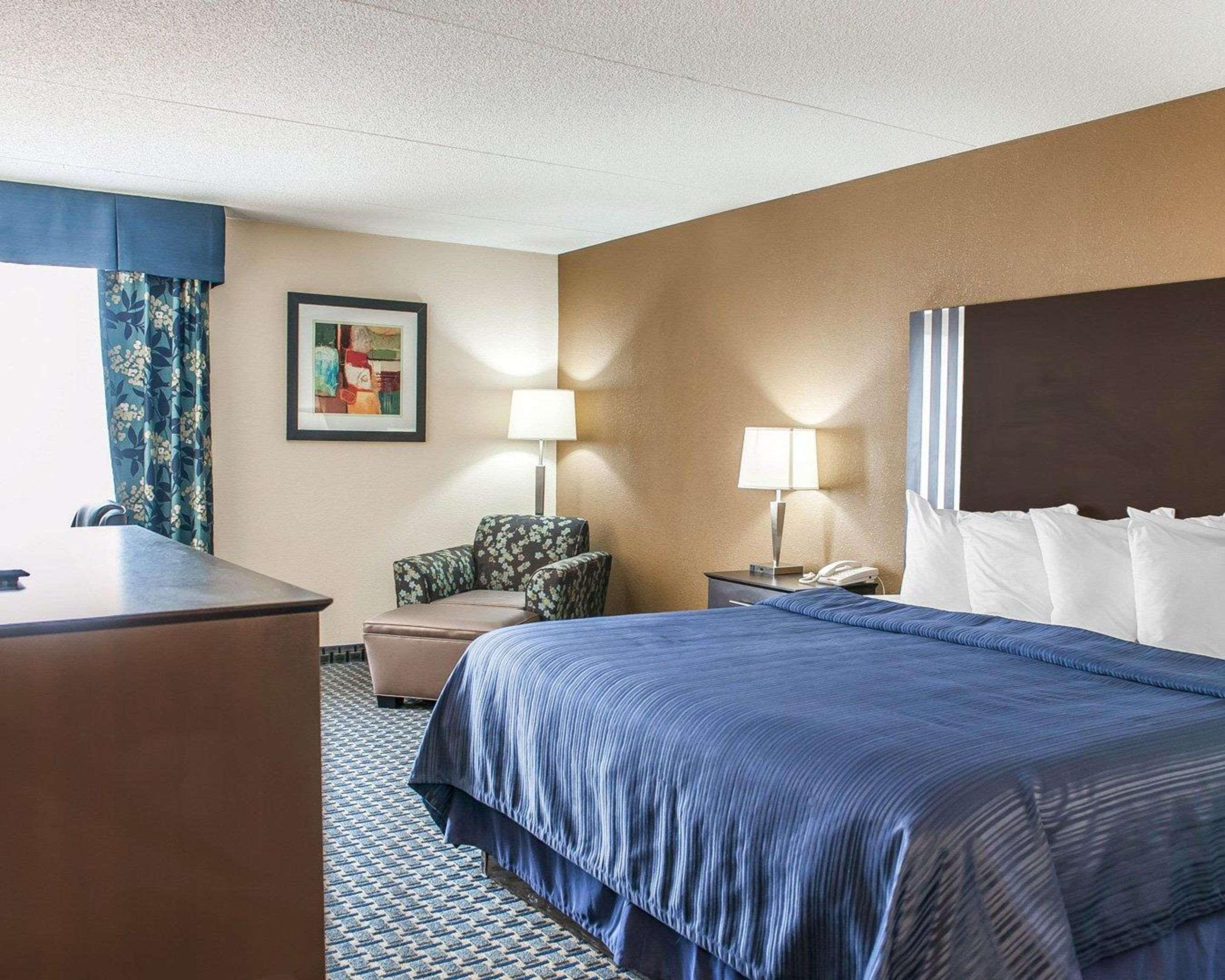 Quality Inn Terre Haute University Area Esterno foto