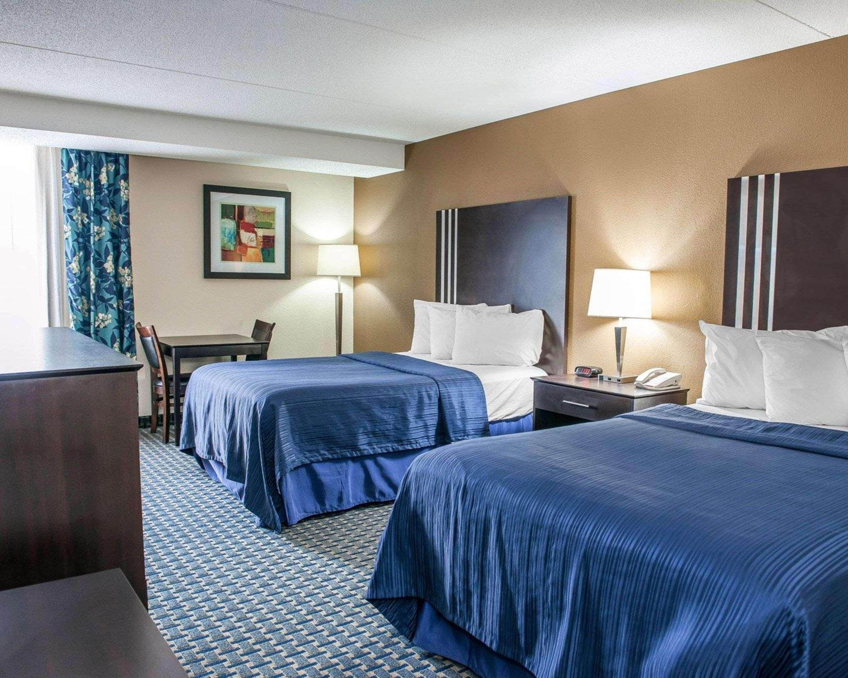 Quality Inn Terre Haute University Area Esterno foto
